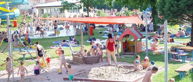 Freibad Sonnensegel