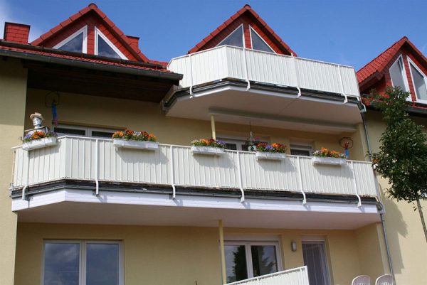 Hofsaess Balkonsichtschutz