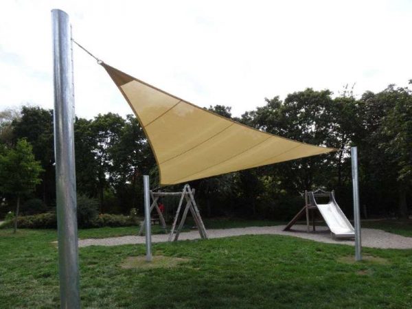 Spielplatz Sonnensegel