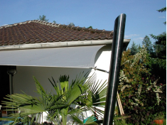 Terrassen Sonnenschutz - Sonnenschutzsegel aus Markisenstoff